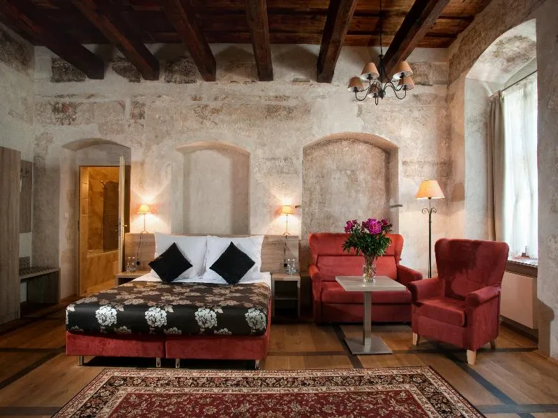 Double or Twin LUXURY Room, Hotel Santi, Krakow
