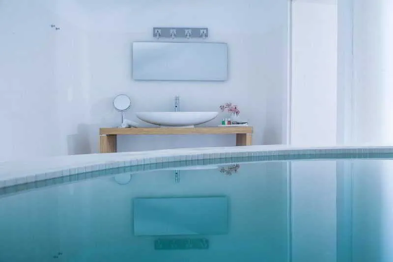 Room, Aliko Luxury Suites, Santorini