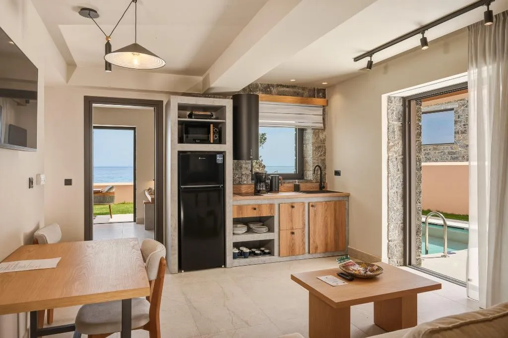 VILLA THREE BEDROOMS Room, Volta Seaside Boutique Hotel, Crete