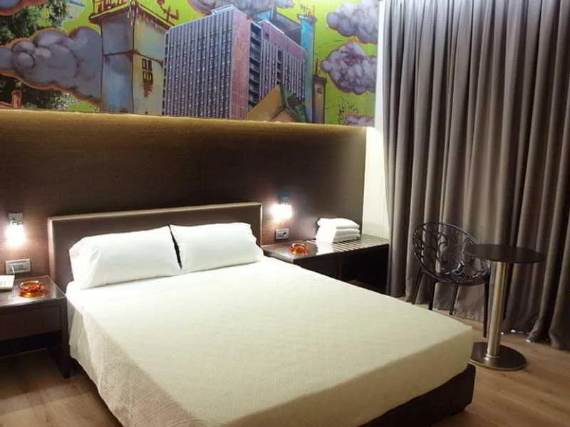 DOUBLE STANDARD Room, Athens City, Athens