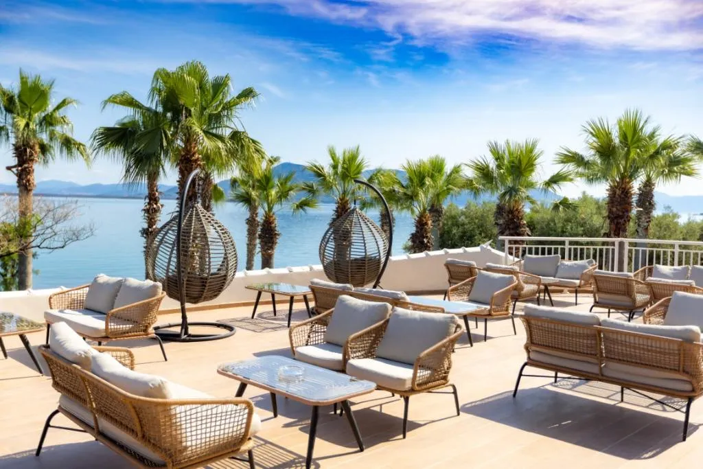Terrace, Sissy, Athens