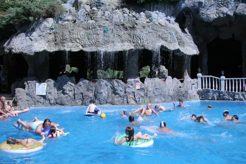 Sports and Entertainment, Grand Aquarium Apart, Dalaman