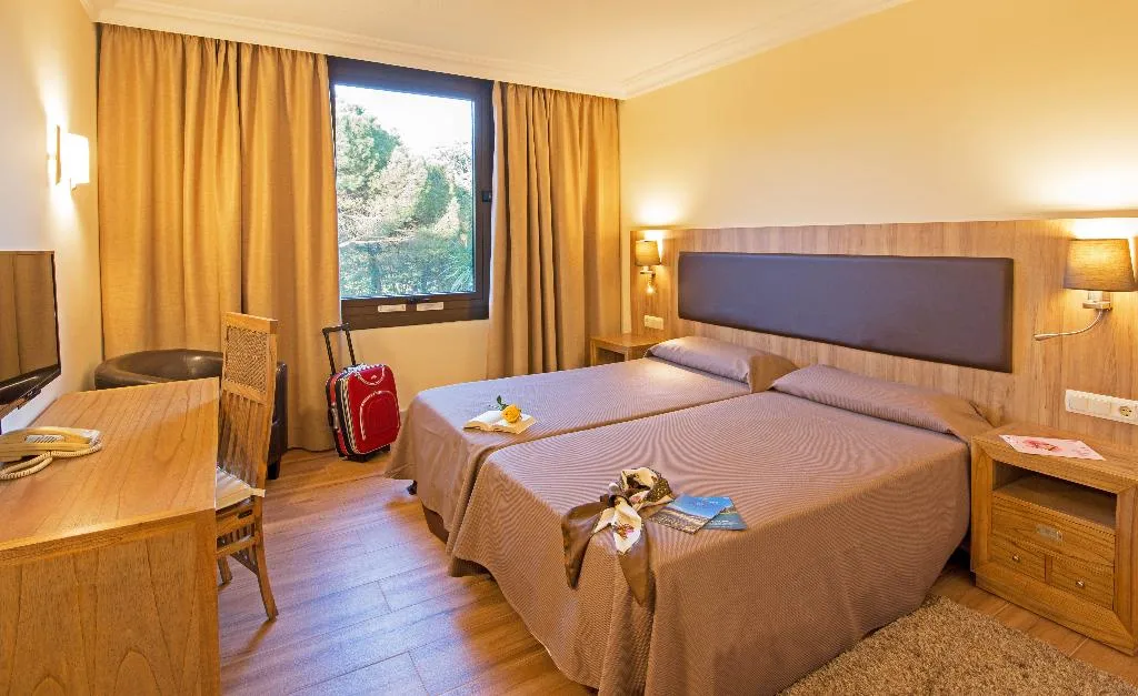 DOUBLE SINGLE USE STANDARD Room, Eden Park, Costa Brava