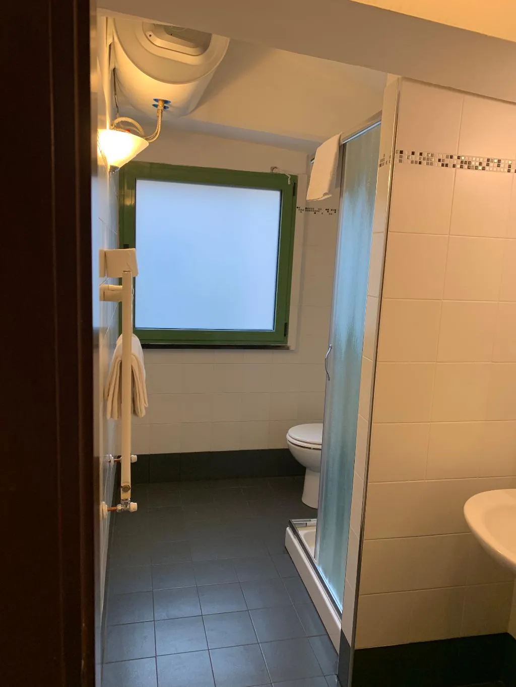 STUDIO CAPACITY 3 Room, Gemini City Centre Studios, Florence