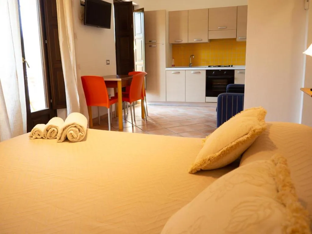 FAMILY ROOM STANDARD Room, B&B Casale del Borgo, Naples