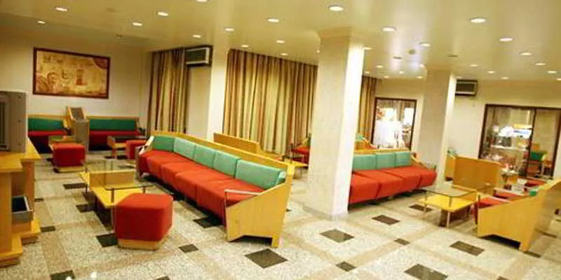 Lobby, Costa de Prata II, Porto