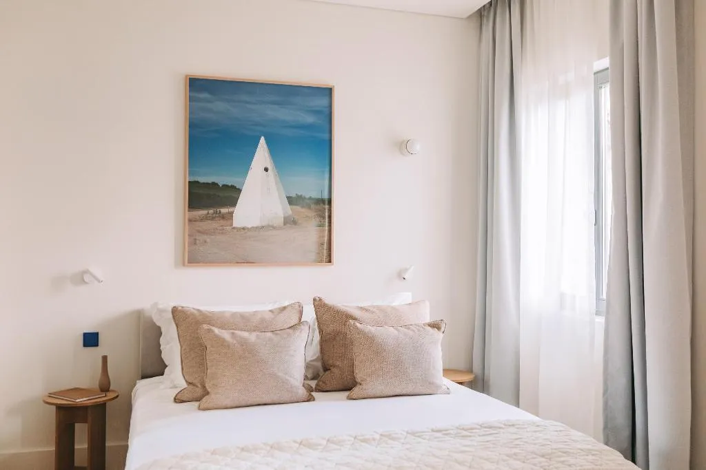 DOUBLE CLASSIC Room, Lenscape Coterie, Porto