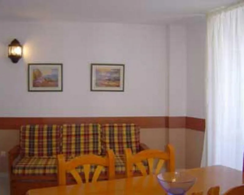 APARTMENT CAPACITY 6 TWO BEDROOMS Room, Picasso Peñíscola, Valencia