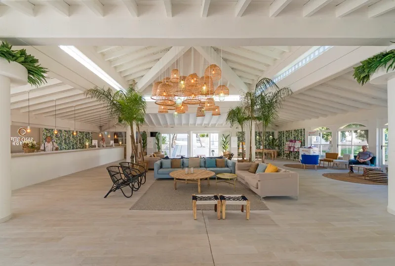 Lobby, FERGUS Club Europa, Majorca
