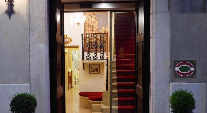 General view, Corte dei Greci, Venice