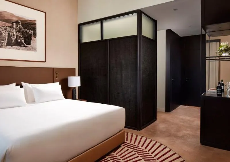 DOUBLE SUPERIOR WITH TERRACE Room, Tivoli Kopke Porto Gaia Hotel, Porto