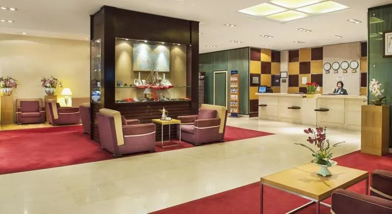 Lobby, Golden Tulip Sharjah, Dubai