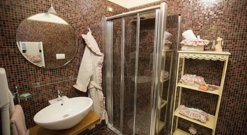 QUADRUPLE STANDARD Room, Lubra Casa Relax, Naples