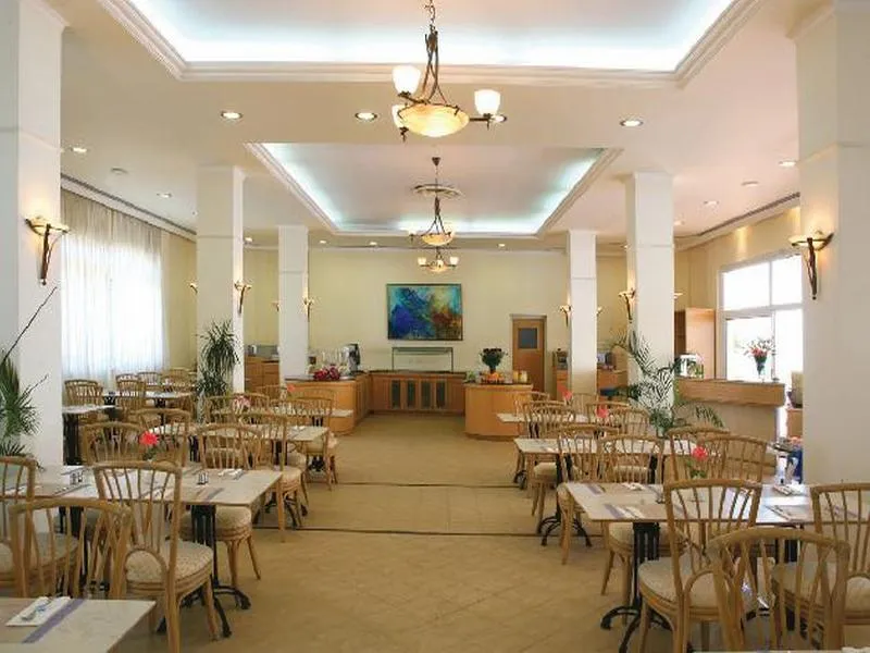 Restaurant, Cynthiana Beach, Cyprus