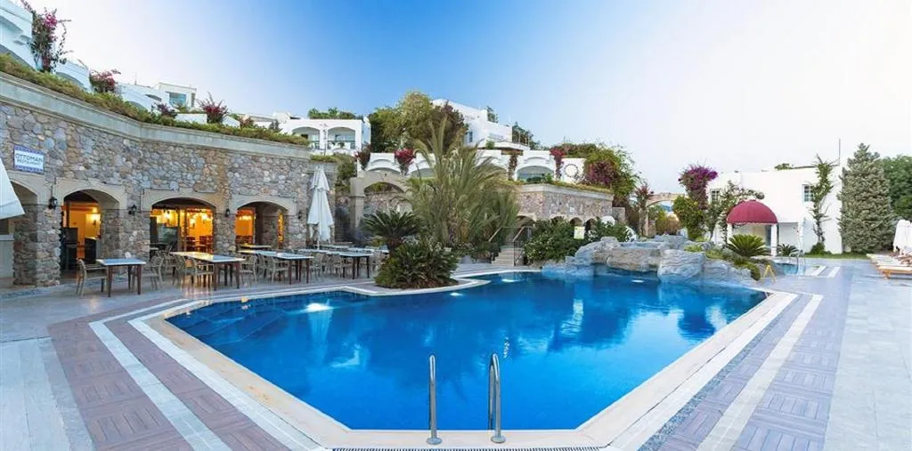 DOUBLE SUPERIOR LAND VIEW Room, Royal Asarlik Beach Hotel, Bodrum