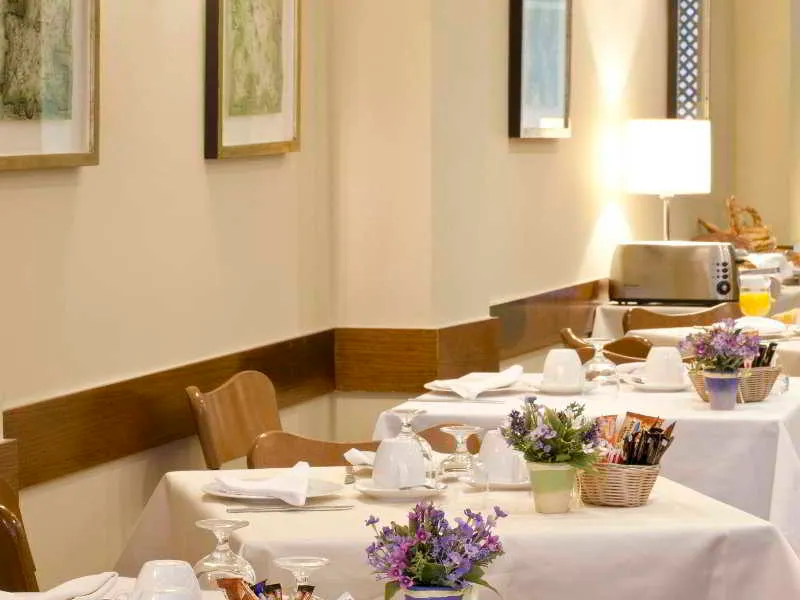 Restaurant, Suites Barrio de Salamanca, Madrid