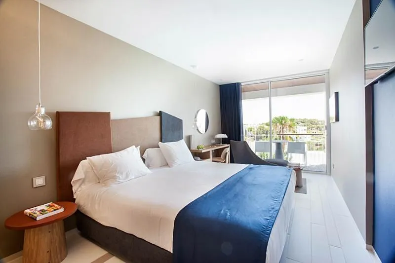 Room, Ocean Drive Talamanca, Ibiza