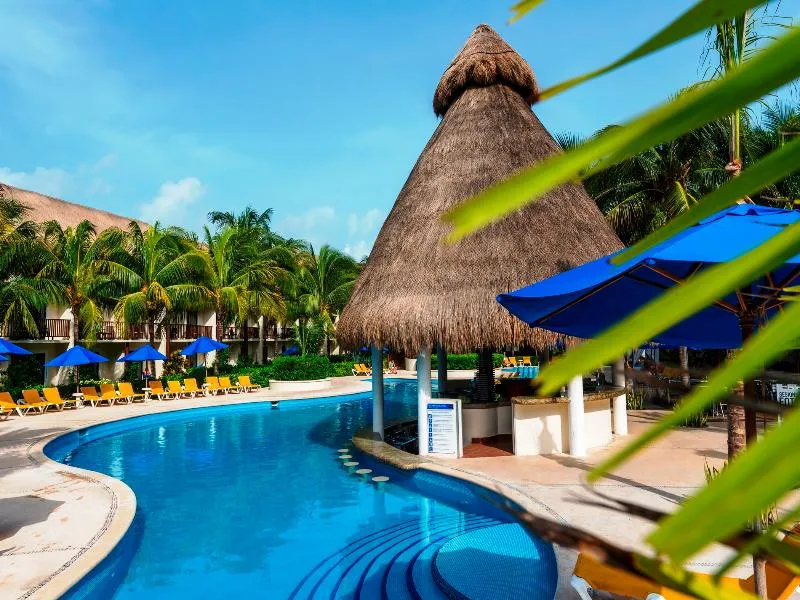 Pool, The Reef CocoBeach, Playa Del Carmen