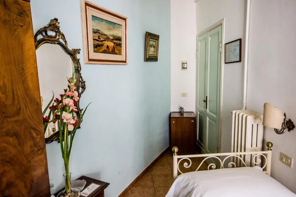 SINGLE STANDARD Room, Il Bargellino, Florence
