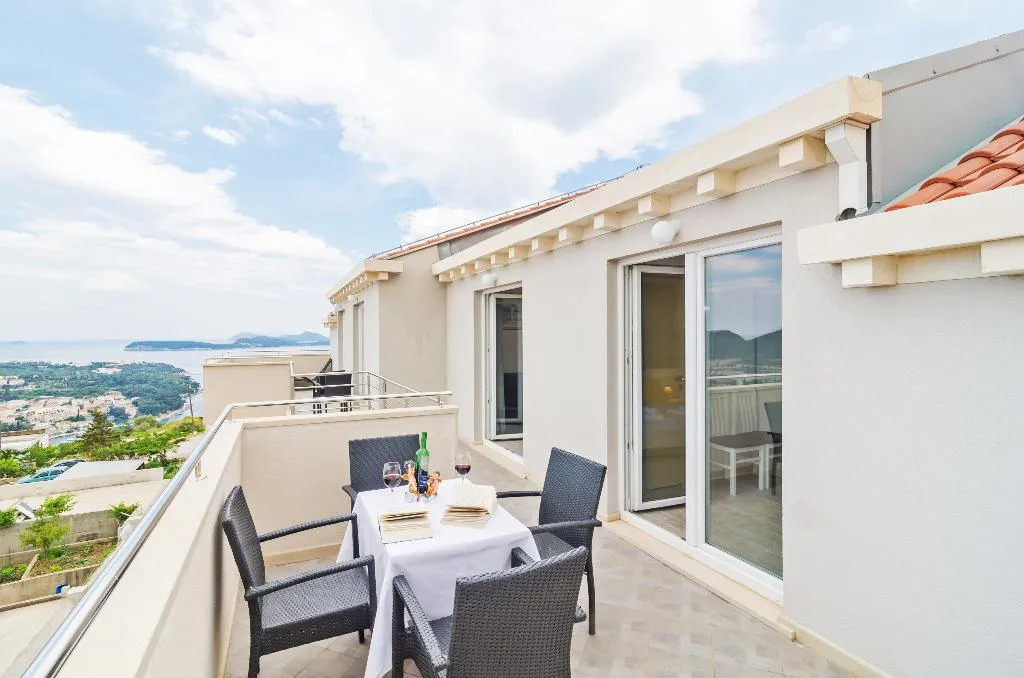 APARTMENT TWO BEDROOMS Room, Apartments Villa Dadic, Dubrovnik