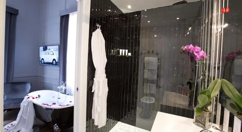 Room, Relais Leone, Rome