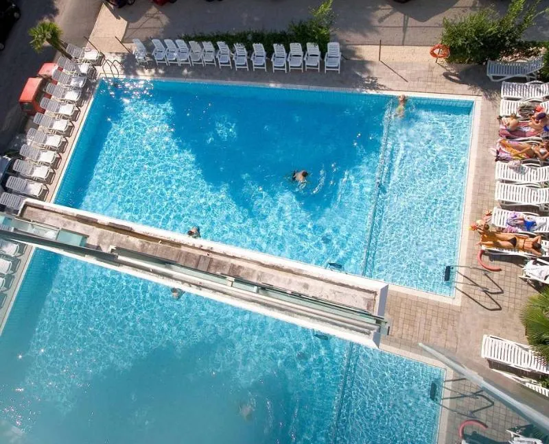 Pool, Hotel Katja, Venice