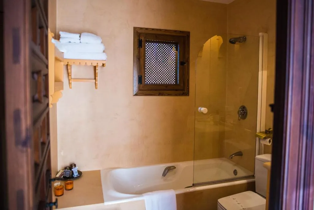 JUNIOR SUITE STANDARD Room, Hacienda del Cardenal, Madrid