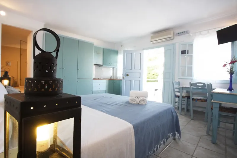 STUDIO DELUXE Room, Villa Venus Milos, Santorini
