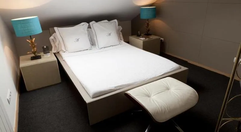APARTMENT CAPACITY 2 Room, AB Design Suites  Madrid, Madrid