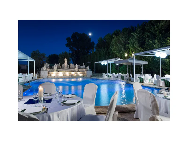 Pool, Grand Hotel Vanvitelli, Naples