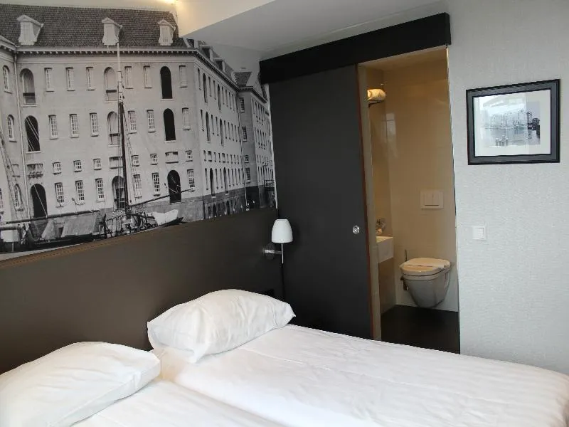 TWIN DELUXE Room, Royal Amsterdam Hotel, Amsterdam