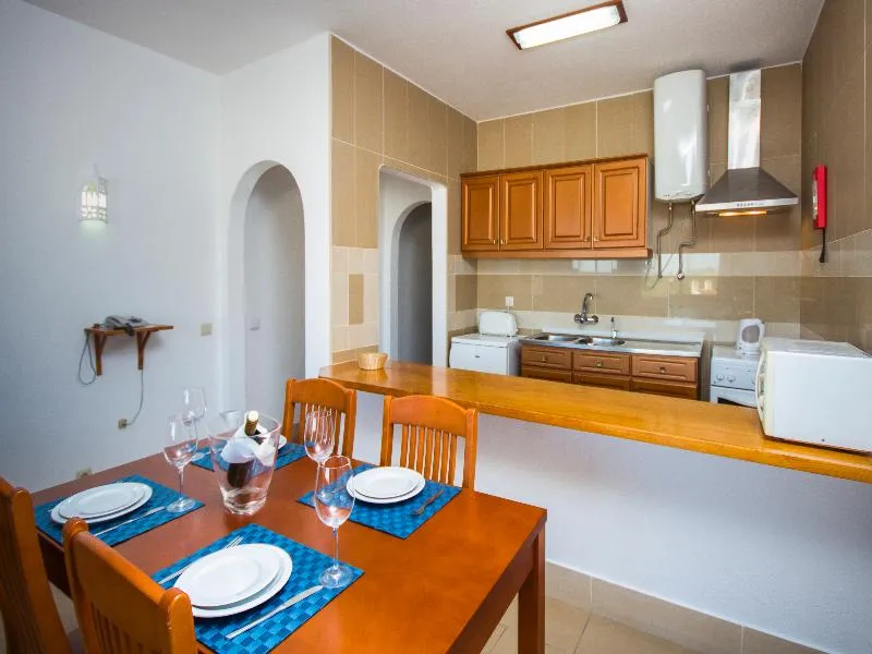 APARTMENT POOL VIEW ONE BEDROOM Room, Choro Mar, Algarve