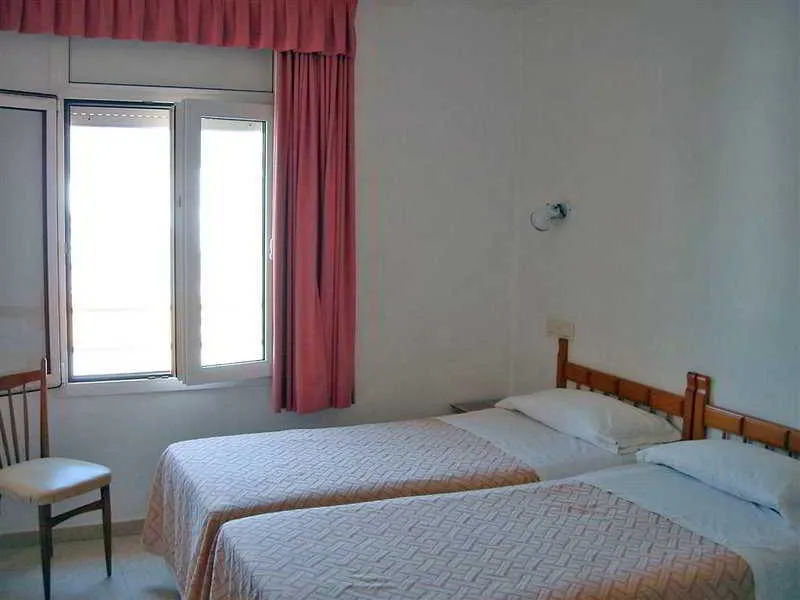 Room, Hostal Rom, Costa Brava