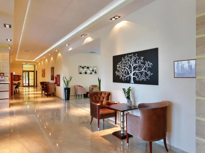 Lobby, Golden Line, Varna