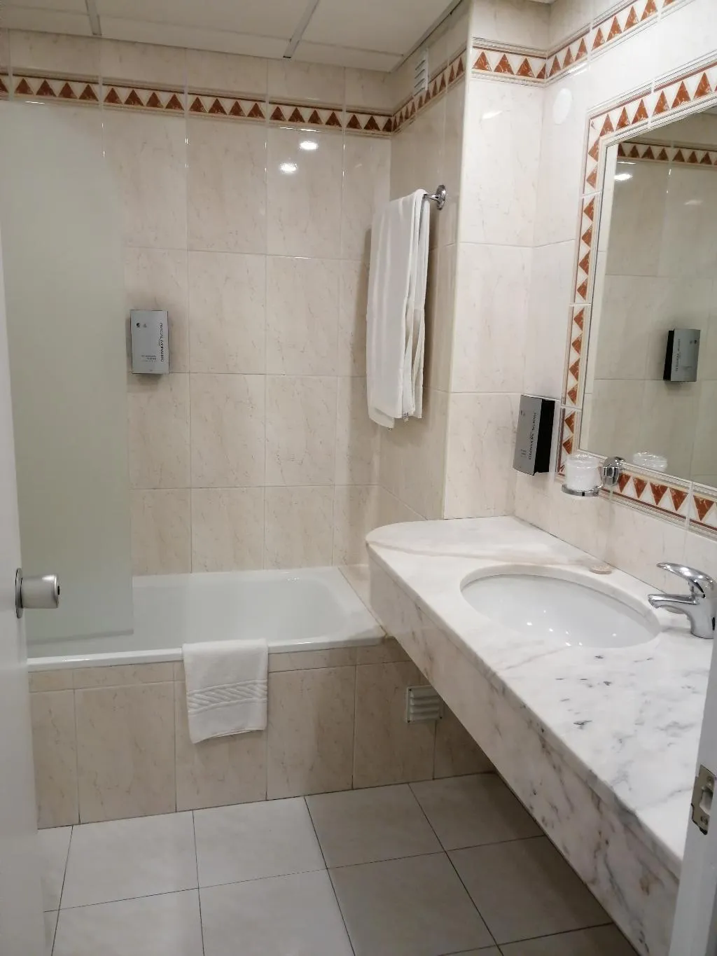 TWIN CLASSIC Room, Monaco, Algarve