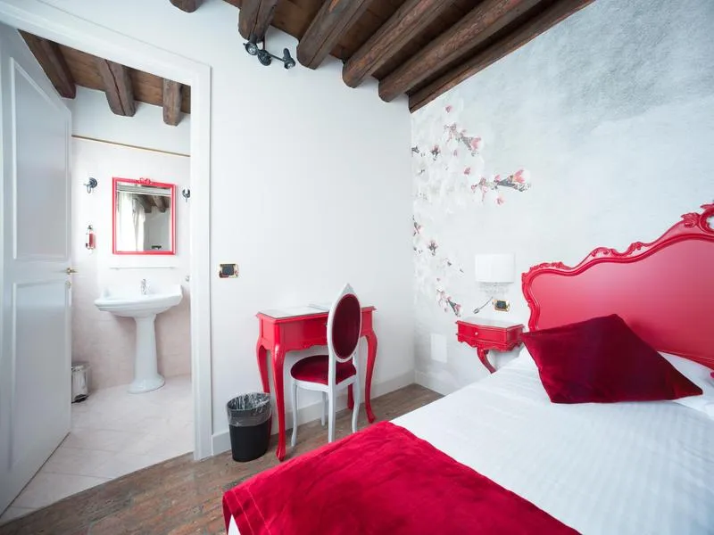 Double or Twin CLASSIC Room, Villa Gasparini, Venice