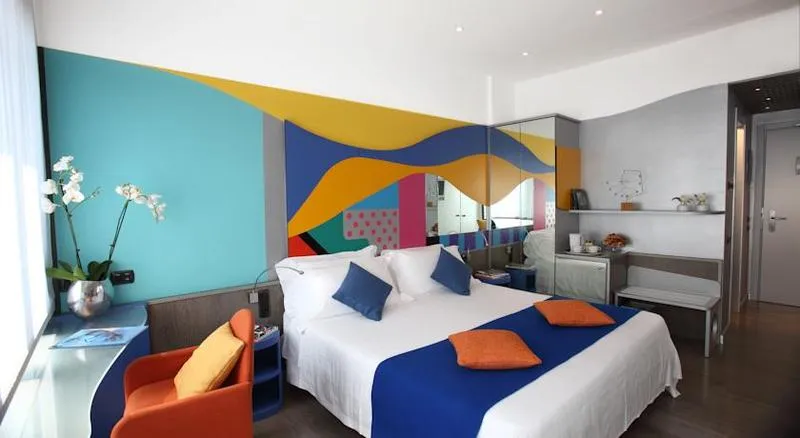 DOUBLE STANDARD Room, Mediolanum, Milan