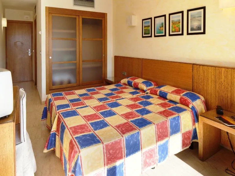 Double or Twin STANDARD Room, htop Palm Beach, Costa Brava