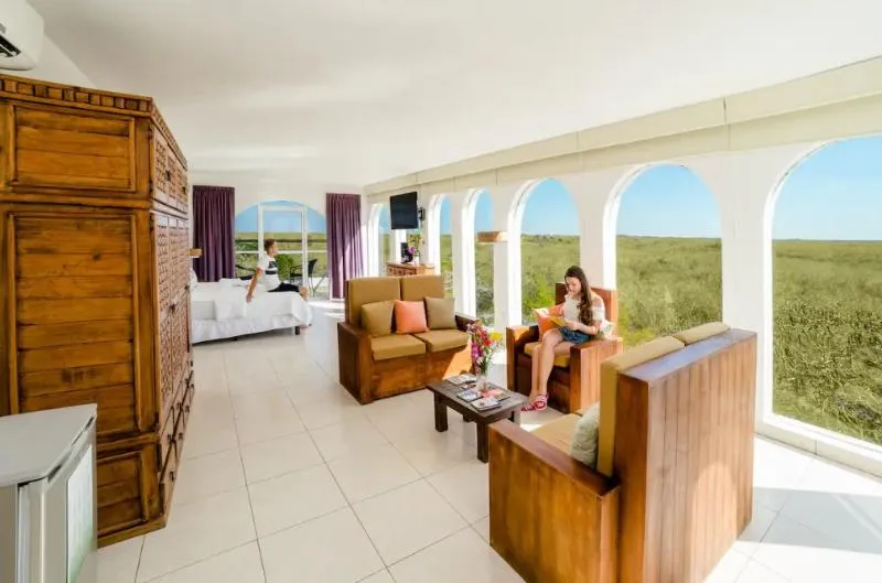 SUITE DELUXE KING BED Room, Uxmal Resort Maya, Cancun Area