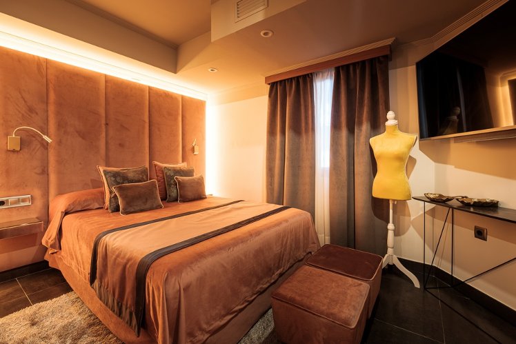 On Suites Sevilla, Seville