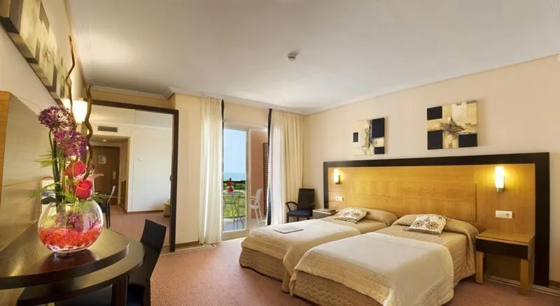 Double or Twin DELUXE CAPACITY 2 Room, Hotel Bonalba Alicante, Costa Blanca