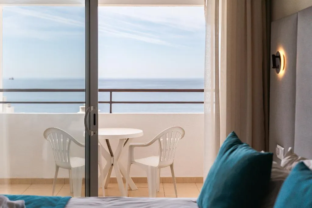 Double or Twin SUPERIOR CAPACITY 2 Room, Atismar, Algarve