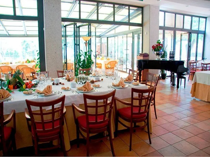 Restaurant, Hospedium Hotel Los Lanceros, Madrid