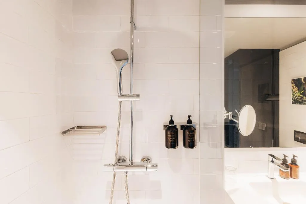 Room, Uma House by Yurbban Trafalgar, Barcelona