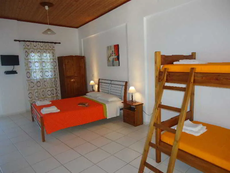 STUDIO CAPACITY 4 Room, Valentino Villas & Apartments, Zante
