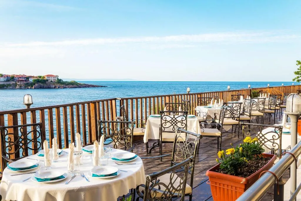 Restaurant, Coral, Bourgas