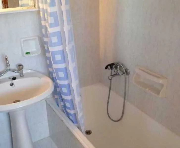 Room, Alykanas & Antonis Studios, Zante