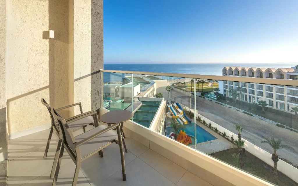 DOUBLE PARTIAL SEA VIEW Room, Hilton Skanes Monastir Beach Resort, Tunisia