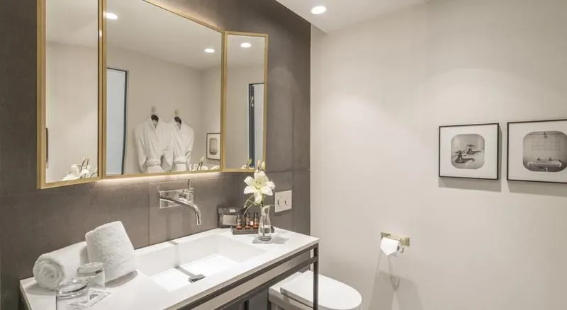 Room, H10 Casa Mimosa, Barcelona