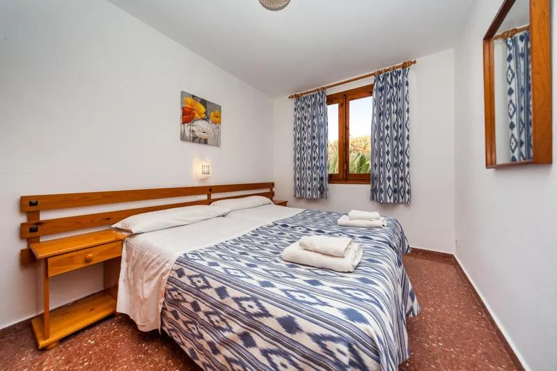 APARTMENT THREE BEDROOMS Room, Arenal Playa Menorca, Menorca